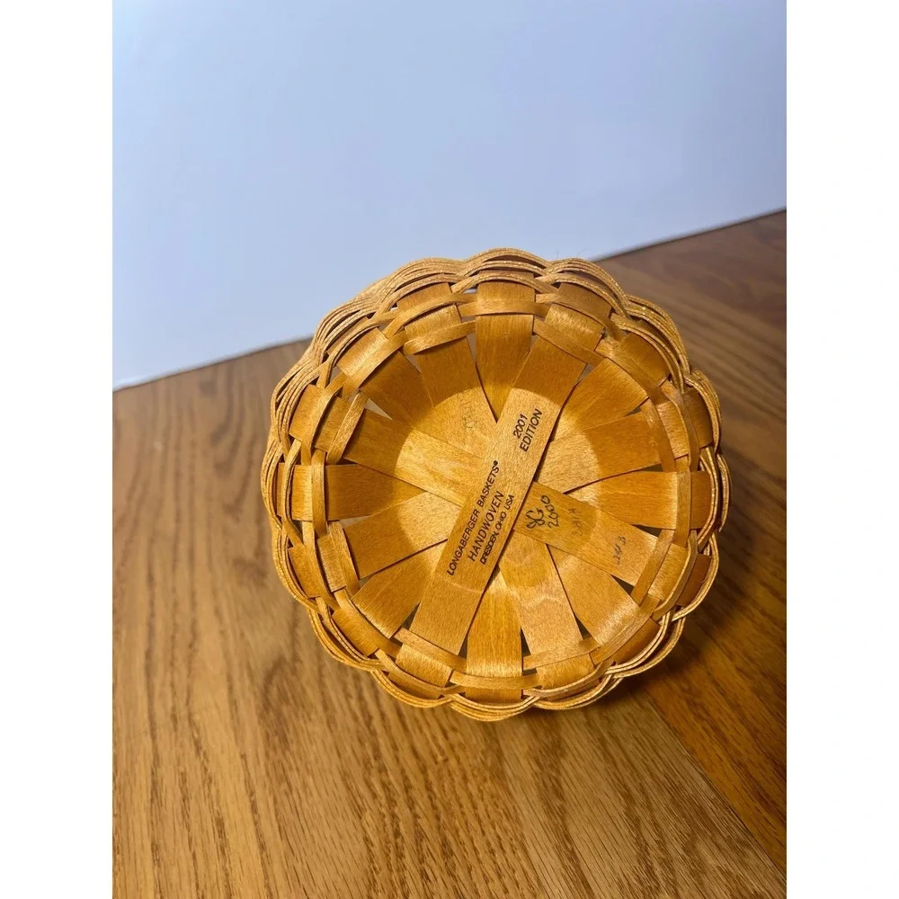 Longaberger 2001 Edition Small Gathering Basket Handwoven Ohio USA Easter Decor